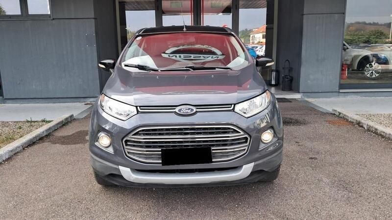 Usata Ford Ecosport Titanium 95 CV (69 kW) 2017 Grigio SUV