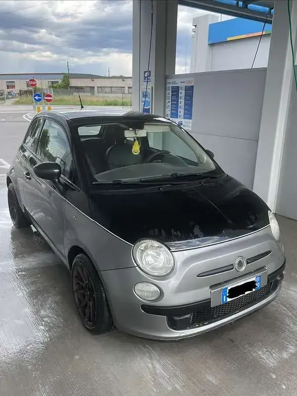 Usata Fiat 500 Lounge 69 CV (50 kW) 2008 Nero Utilitaria