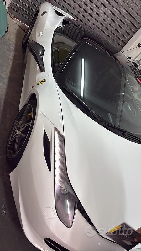 Usata Ferrari 458 566 CV (416 kW) 2011 Nero Coupé