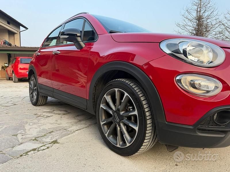 Usata Fiat 130 Cross 131 CV (96 kW) 2023 Rosso Berlina