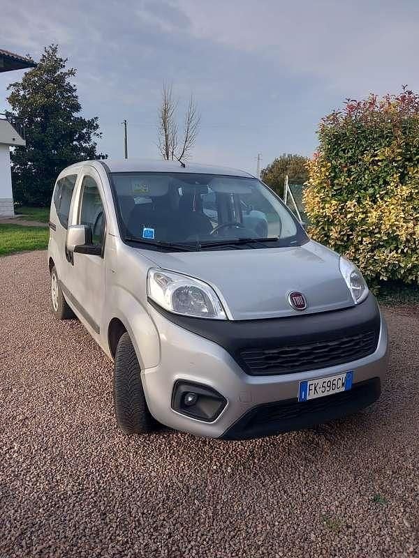 Usata Fiat Qubo Lounge 77 CV (56 kW) 2020 Monovolume
