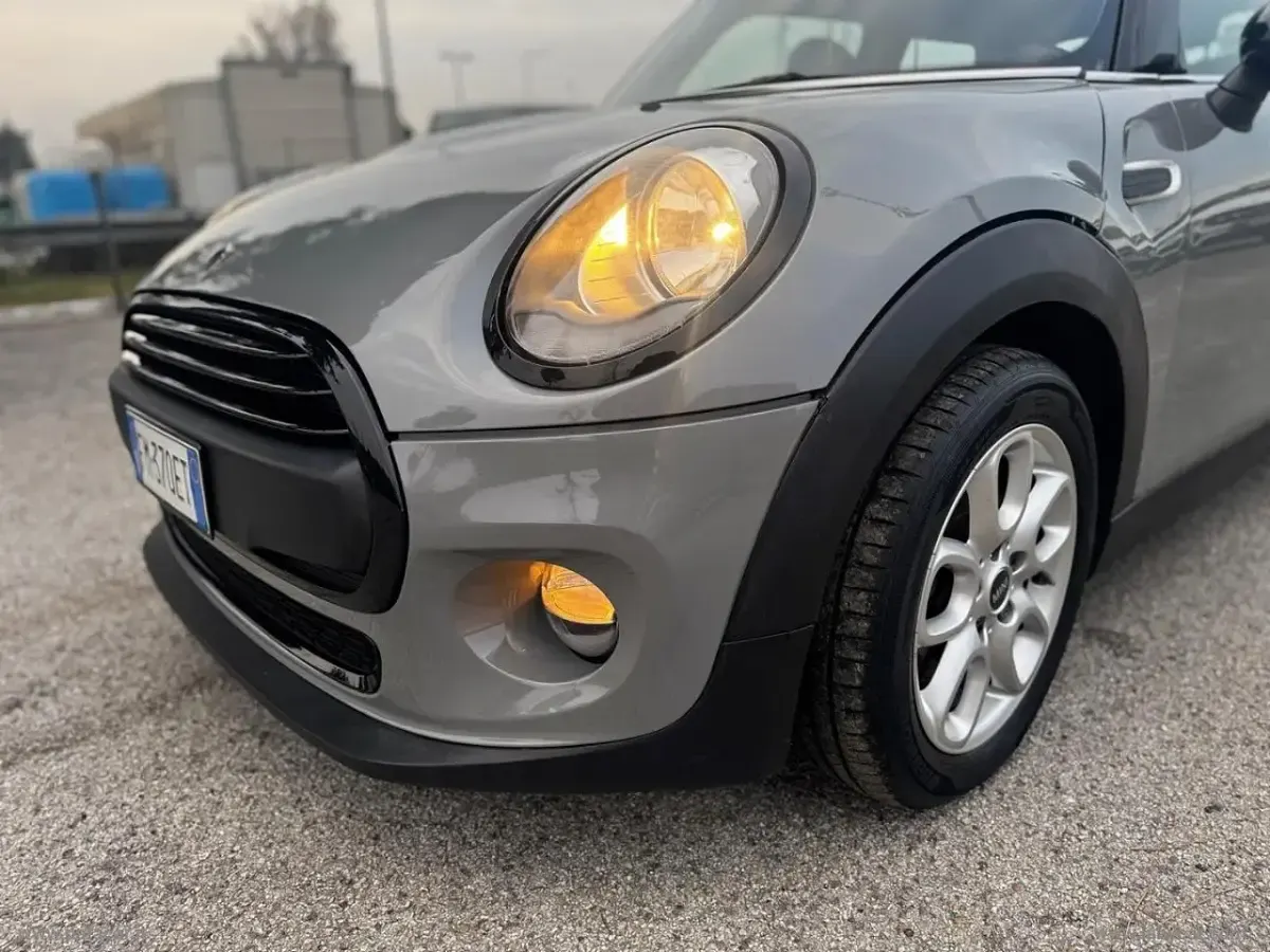Usata Mini One D 88 CV (64 kW) 2017 Utilitaria