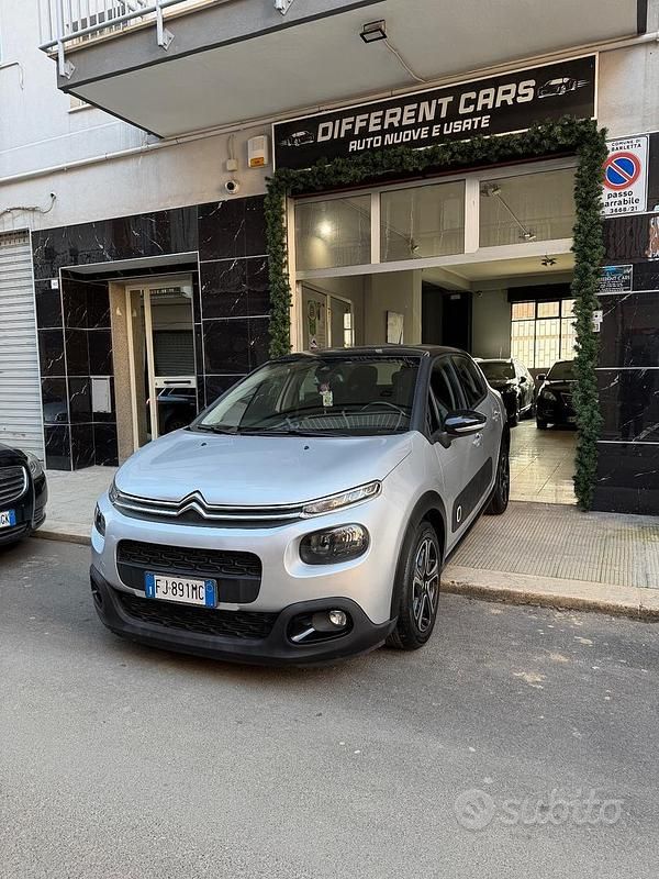 Usata Citroën C3 Shine 75 CV (55 kW) 2017 Grigio Berlina
