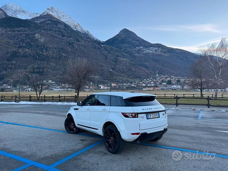 Bianco Usata 2013 Land Rover Range Rover evoque SUV | 12.999 € (Cara) - Immagine 1/4