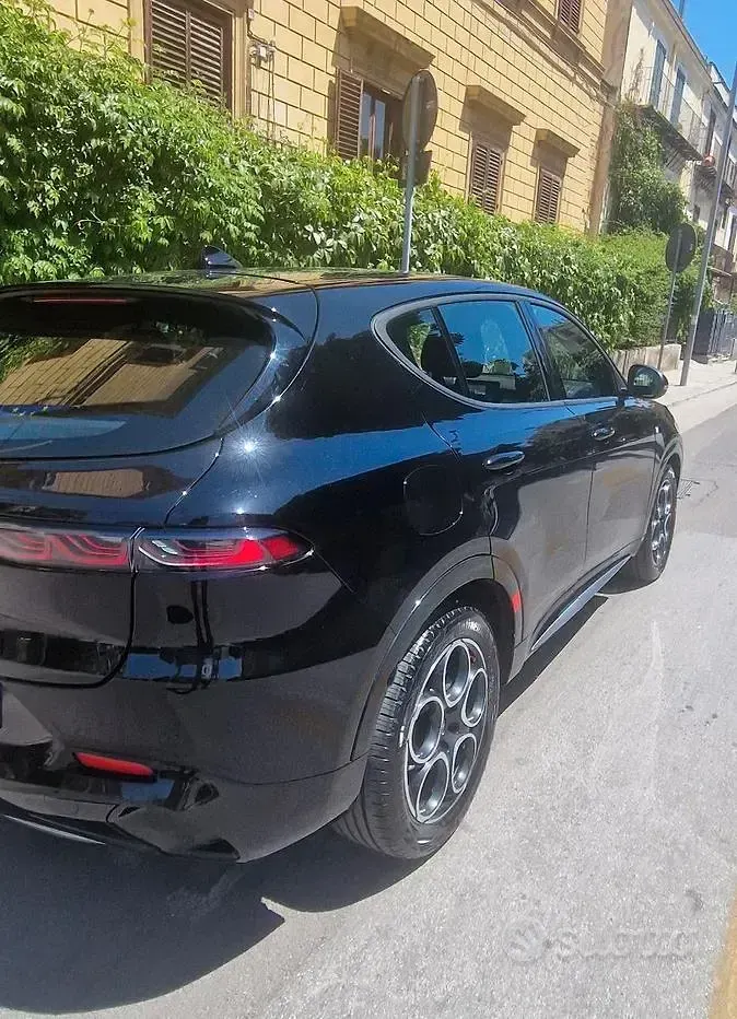 Usata Alfa Romeo Tonale 131 CV (96 kW) 2024 Nero SUV
