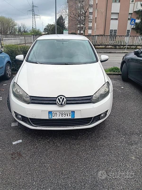 Usata VW Golf VI Highline 140 CV (102 kW) 2009 Bianco Utilitaria