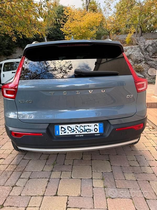 Usata Volvo XC40 Momentum 150 CV (110 kW) 2019 SUV
