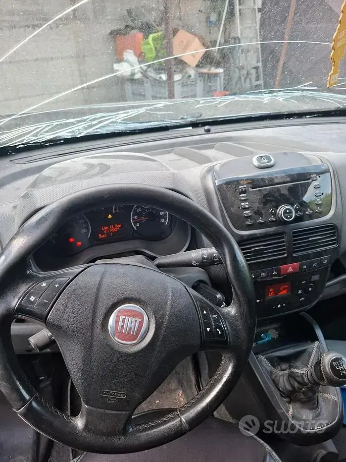 Usata Fiat Doblò 120 CV (88 kW) 2010 Monovolume
