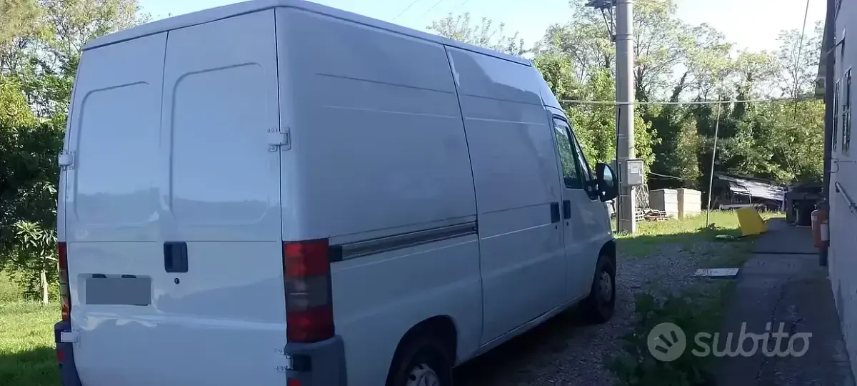 Usata Fiat Ducato 86 CV (63 kW) 2000 Bianco Furgone