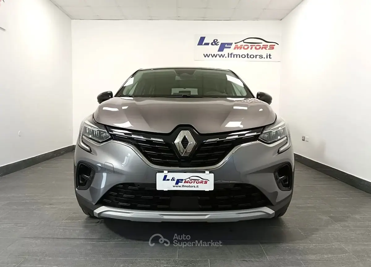 Usata Renault Captur 143 CV (105 kW) 2023 Gray SUV