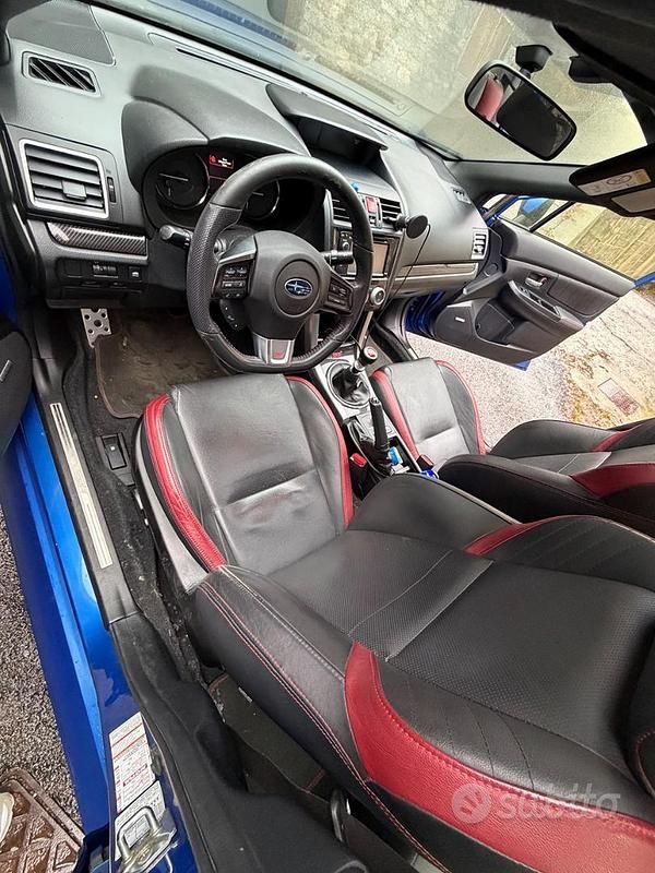 Usata Subaru WRX STI 300 CV (220 kW) 2014 Blu Berlina