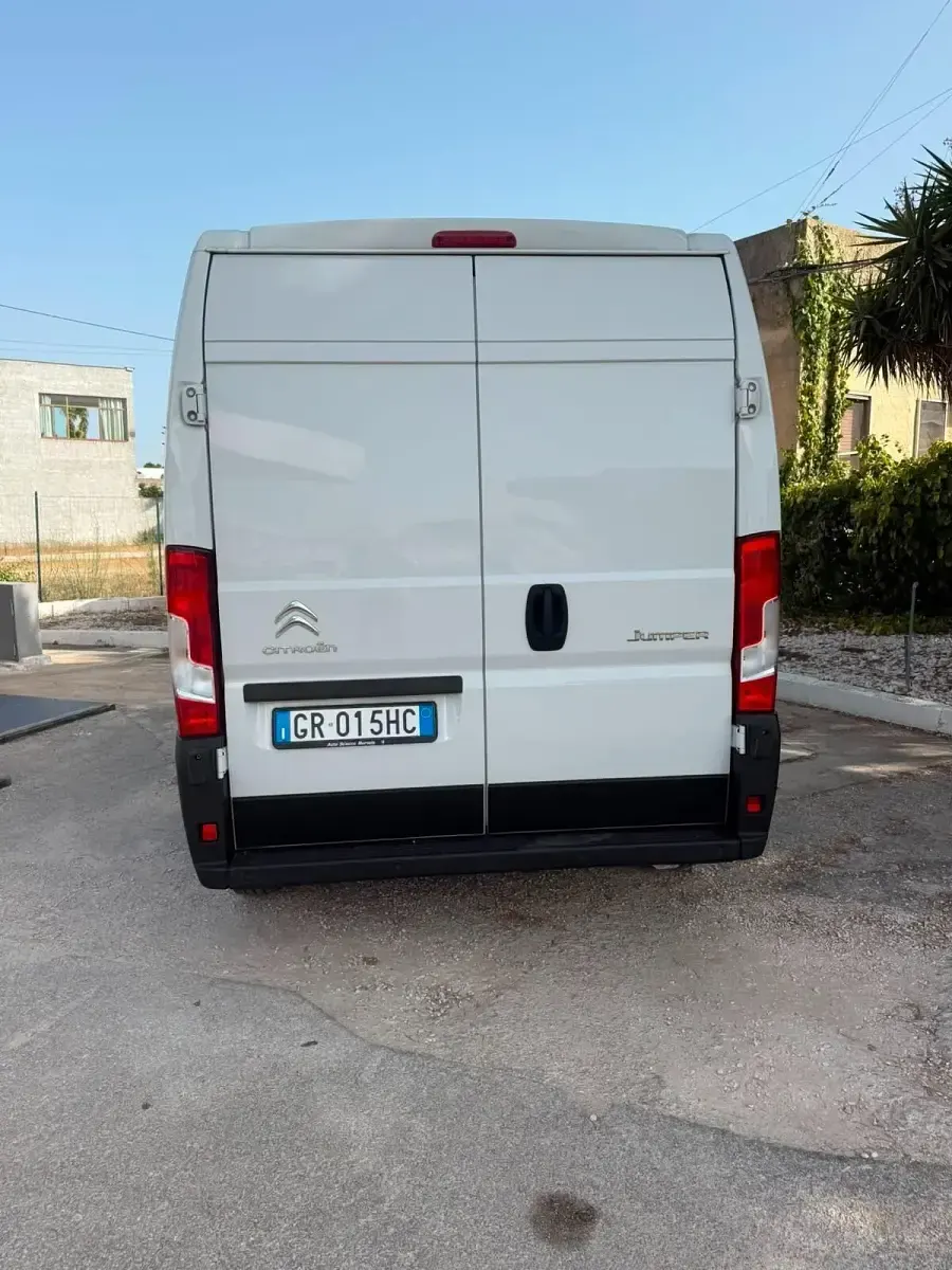 Usata Citroën Jumper 119 CV (87 kW) 2023 Bianco Monovolume