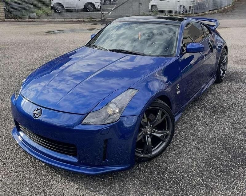 Blu/azzurro Usata 2004 Nissan 350Z Coupé | 24.999 € (Molto cara) - Immagine 1/4