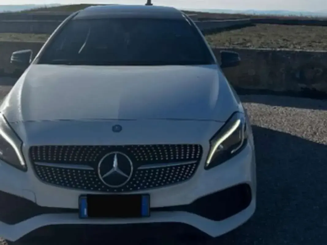Usata Mercedes A180 Edition 109 CV (80 kW) 2016 Utilitaria