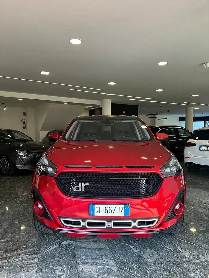 Usata DR F35 149 CV (109 kW) 2022 Rosso SUV