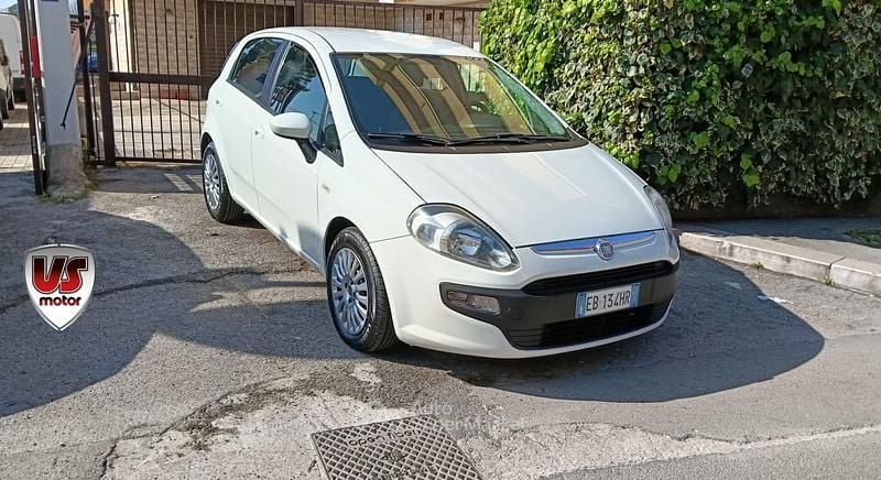 Usata Fiat Punto Evo 75 CV (55 kW) 2010 Bianco Utilitaria