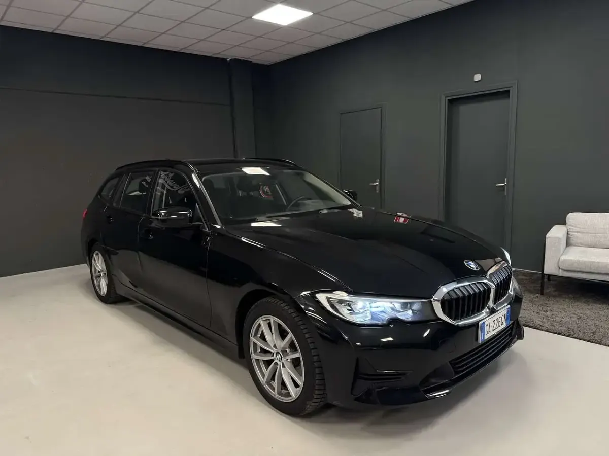 Usata BMW 320 Advantage 190 CV (139 kW) 2020 Other Station wagon