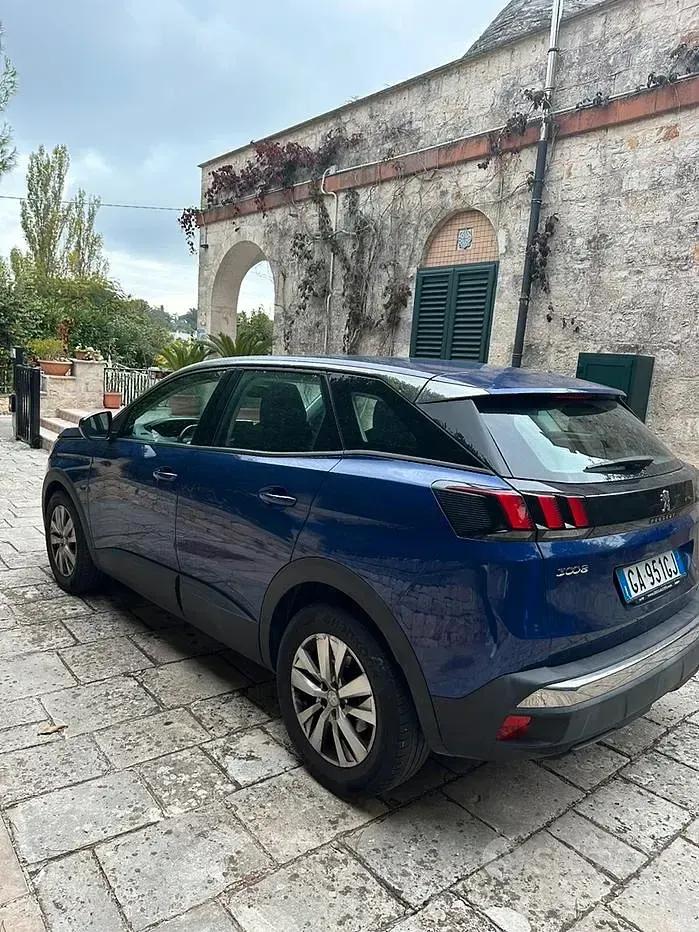 Usata Peugeot 3008 115 CV (84 kW) 2019 Blu SUV