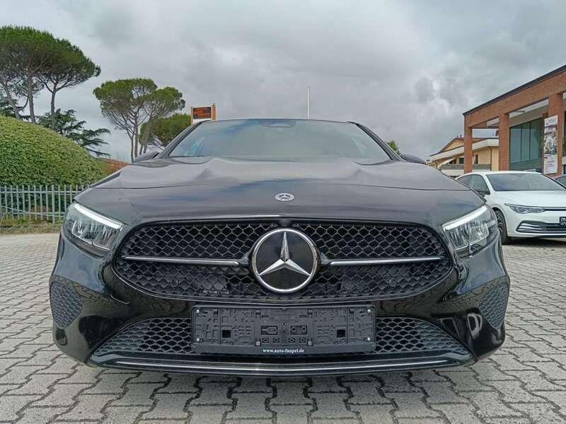 Usata Mercedes A180 Advanced Plus 116 CV (85 kW) 2024 Nero Berlina