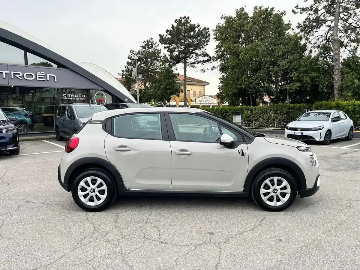 Usata Citroën C3 PureTech 83 CV (61 kW) 2024 Beige Utilitaria