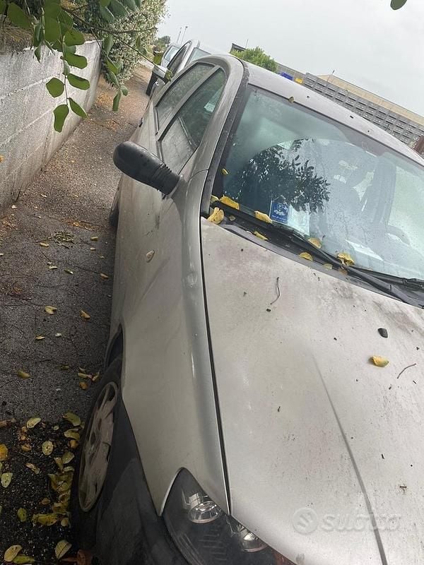 Usata Fiat Punto 2001 Grigio Utilitaria