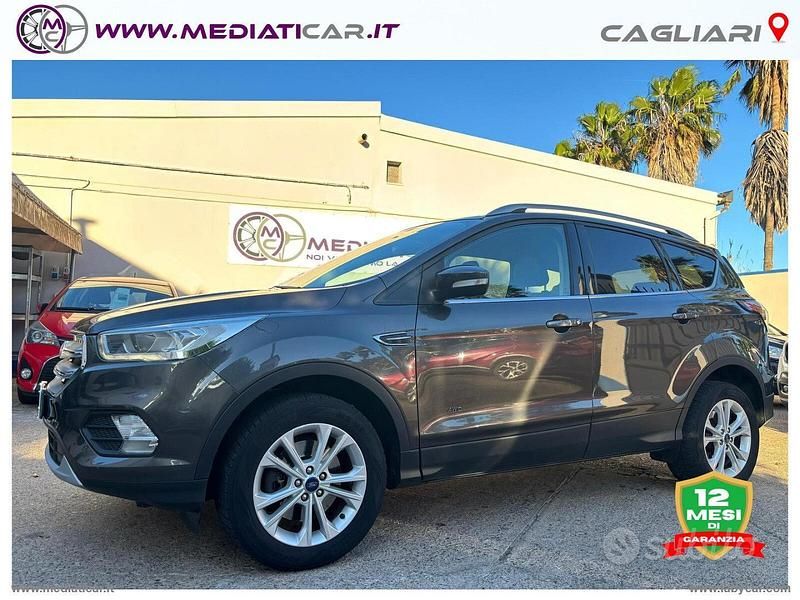 Usata 2018 Ford Kuga Titanium SUV | 17.000 € (Buon prezzo) - Immagine 1/4