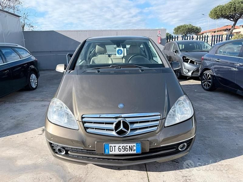 Giallo Usata 2008 Mercedes A150 Elegance Coupé | 1999 € (Super prezzo) - Immagine 1/4