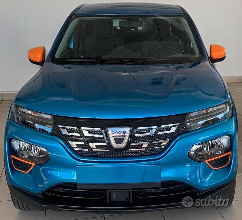 Blu Usata 2022 Dacia Spring Comfort Plus Utilitaria | 12.500 € - Immagine 1/4