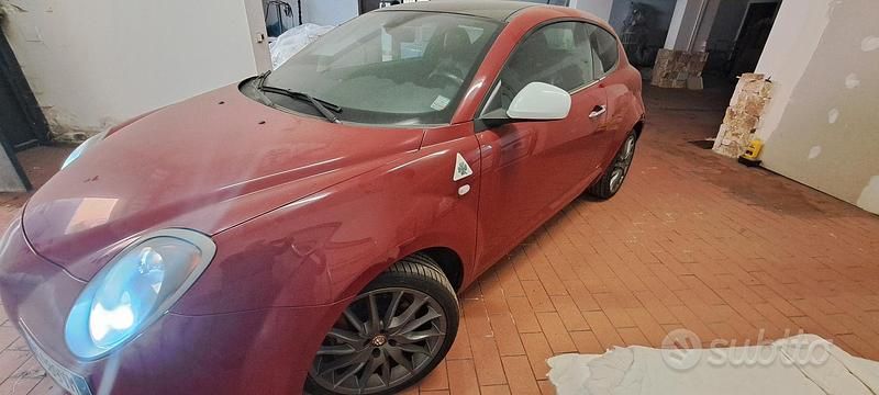 Usata Alfa Romeo MiTo Quadrifoglio Verde 170 CV (125 kW) 2010 Rosso Utilitaria