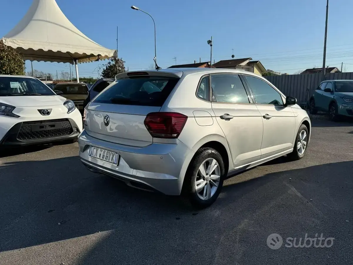Usata VW Polo Comfortline 65 CV (47 kW) 2019 Grigio Utilitaria