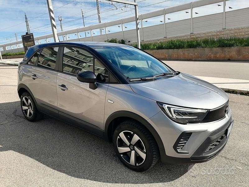 Usata Opel Crossland X Ultimate 120 CV (88 kW) 2021 Grigio SUV