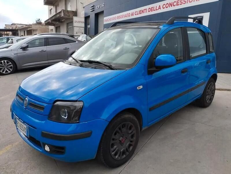 Blu Usata 2005 Fiat Panda Dynamic Utilitaria | 4400 € (Molto cara) - Immagine 1/4