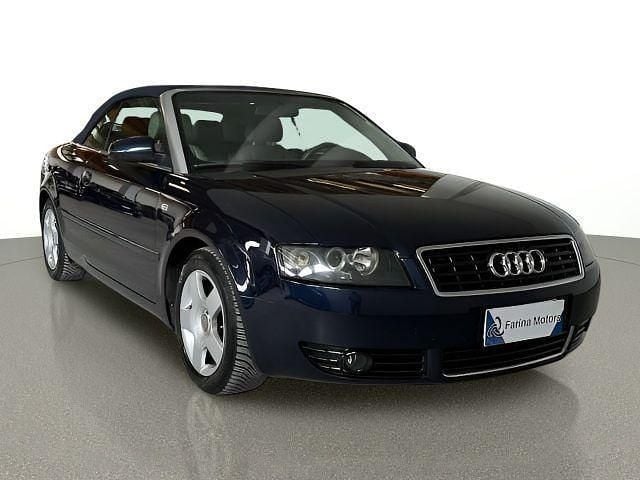 Usata Audi A4 163 CV (119 kW) 2004 Bluazzurro Cabrio