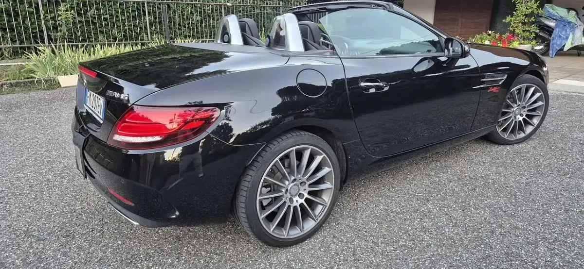 Usata Mercedes SLC200 AMG line 184 CV (135 kW) 2017 Other Cabrio