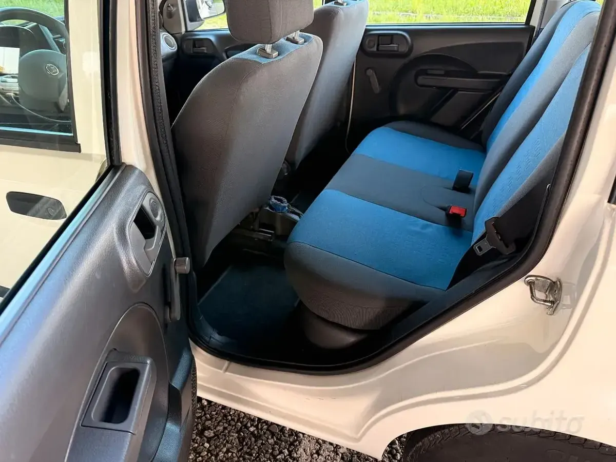 Usata Fiat Panda 60 CV (44 kW) 2010 Bianco Utilitaria