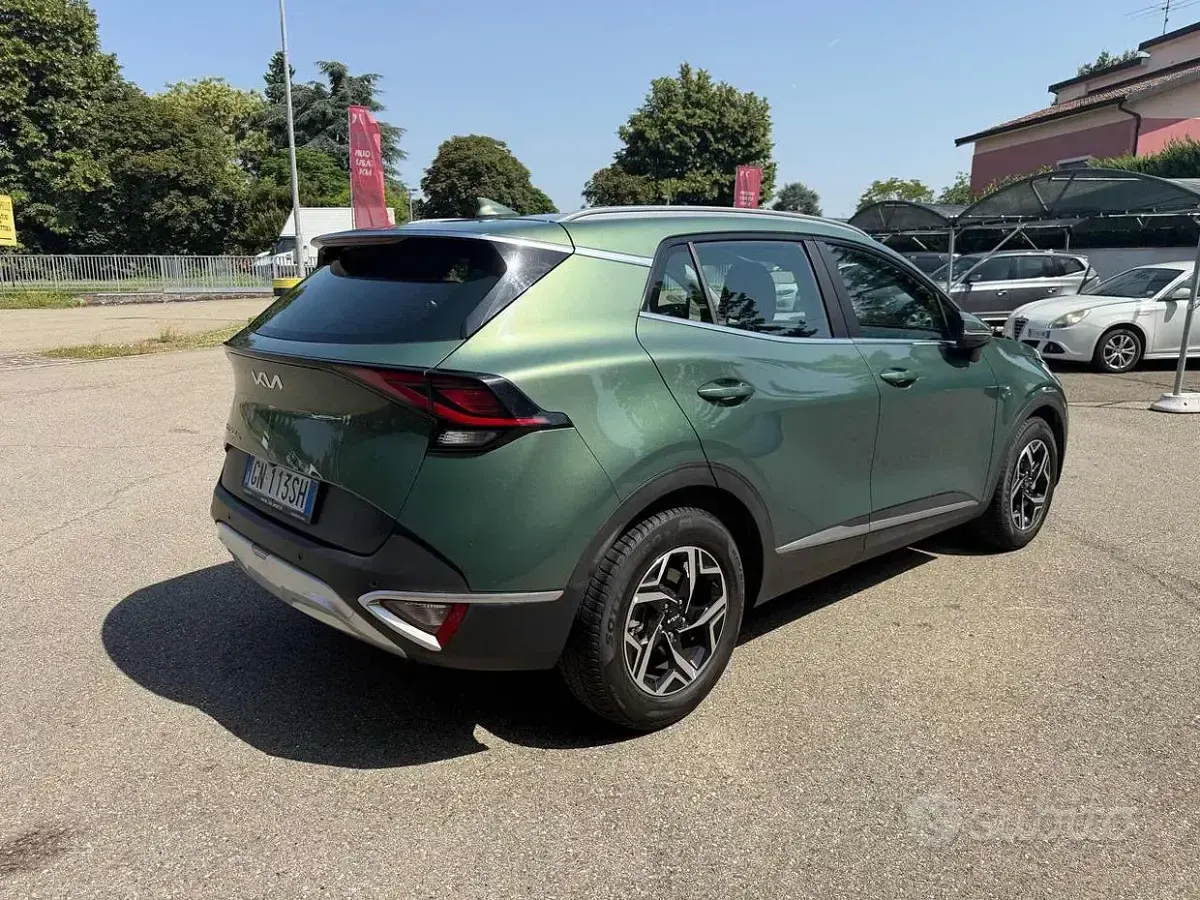 Usata Kia Sportage 150 CV (110 kW) 2023 Verde SUV