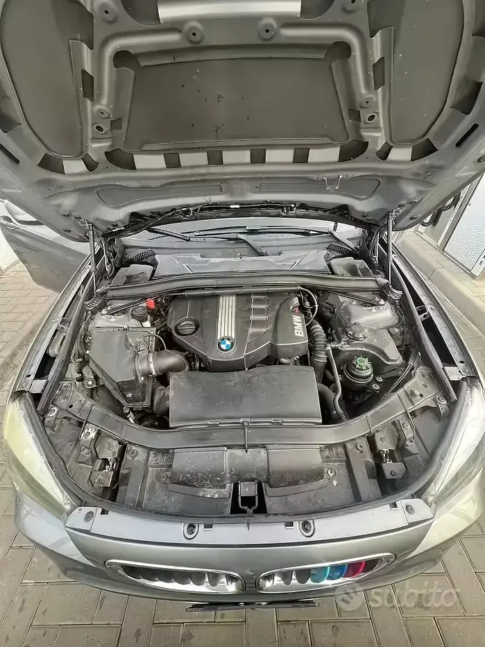 Usata BMW X1 177 CV (130 kW) 2010 Grigio SUV
