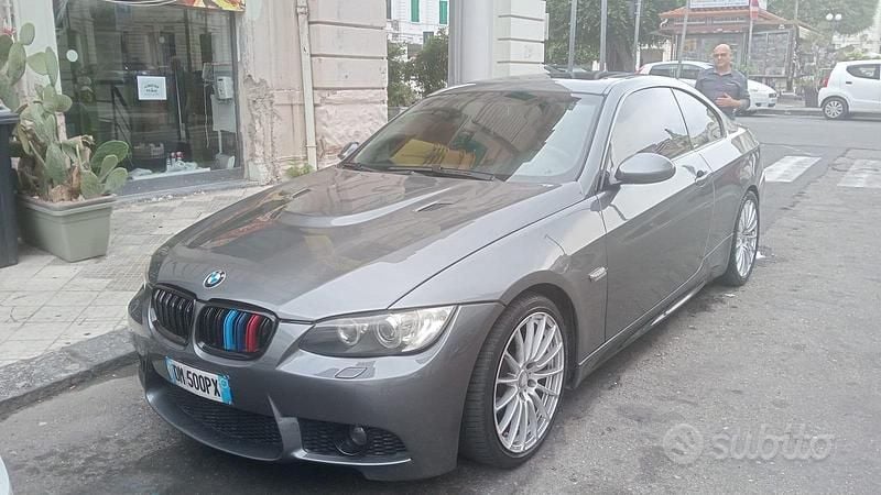 Usata BMW 320 177 CV (130 kW) 2008 Coupé