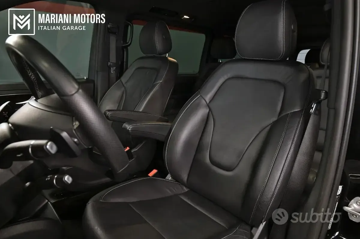 Usata Mercedes V300 237 CV (174 kW) 2021 Nero Monovolume