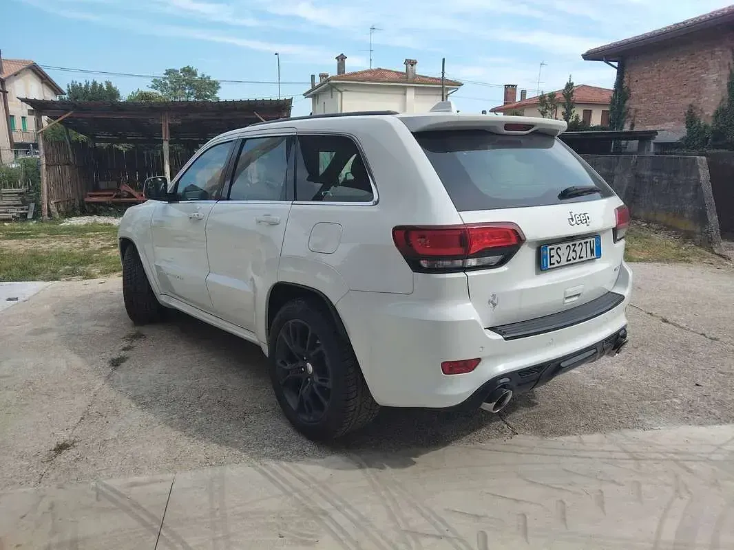 Usata Jeep Grand Cherokee SRT 468 CV (344 kW) 2013 Bianco SUV