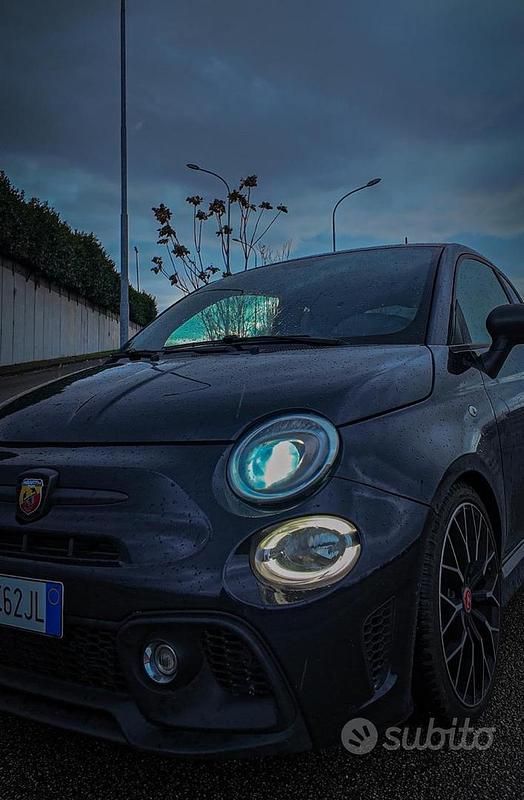 Usata Abarth 595 145 CV (106 kW) 2018 Nero Utilitaria