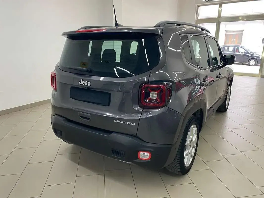 Usata Jeep Renegade Limited 131 CV (96 kW) 2021 Grigio SUV
