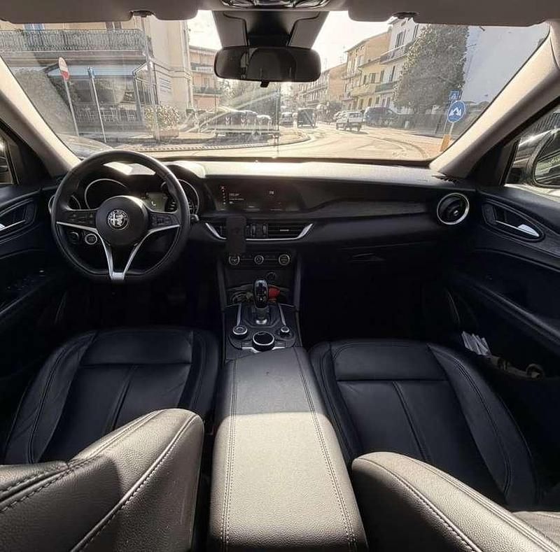 Usata Alfa Romeo Stelvio Business 160 CV (117 kW) 2019 SUV