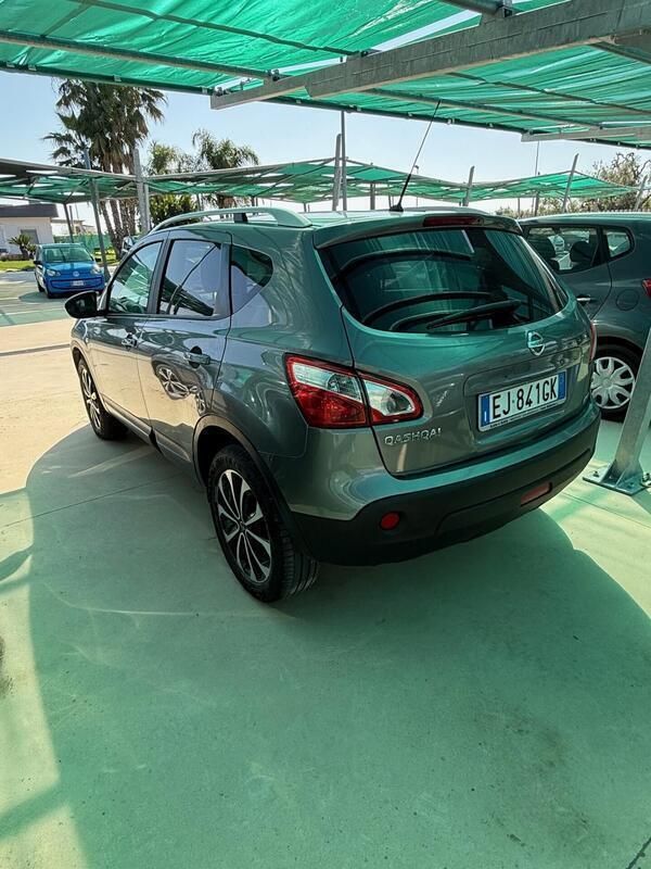 Usata Nissan Qashqai Tekna 110 CV (80 kW) 2011 Grigio SUV