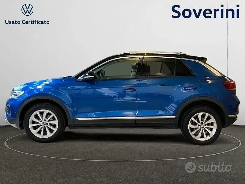 Usata VW T-Roc Style 116 CV (85 kW) 2023 Blu SUV
