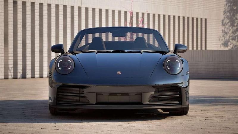 Usata Porsche 911 Carrera Cabriolet 385 CV (283 kW) 2025 Nero Cabrio