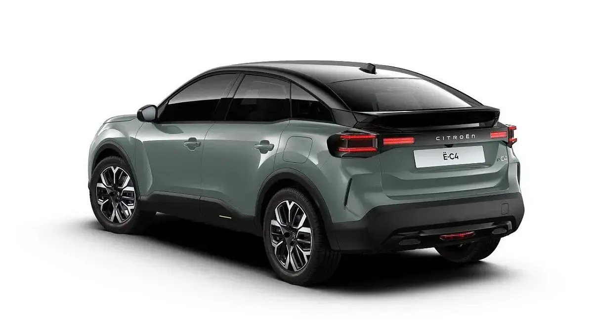 Nuova Citroën e-C4 61 kW (84 CV) 2026 Verde Berlina