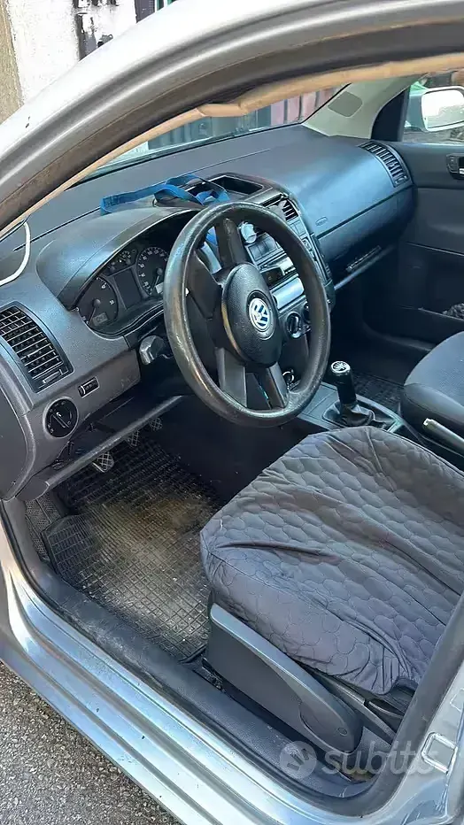 Usata VW Polo 75 CV (55 kW) 2002 Grigio Utilitaria