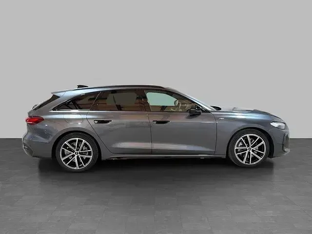 Usata Audi A5 Business 204 CV (150 kW) 2025 Grigio daytona perlato Station wagon