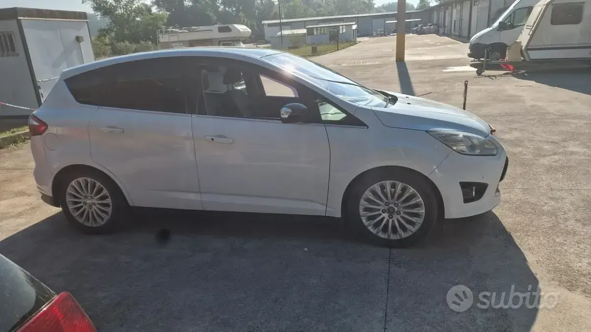 Occasion Ford C-MAX Titanium 163 ch (119 kW) 2011 Blanc Monospace